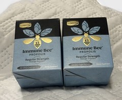 2 Pk Comvita Immune Bee Propolis PFL15 Immune Support 30 Veg Caps EXP Jan. 26