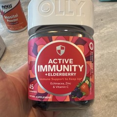 OLLY Active Immunity + Elderberry Gummies Immune Support 45 ct Berry & Cherry