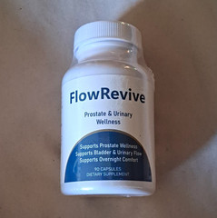 FlowRevive Prostate & Urinary Supplement 90 Capsules Exp 12/2027