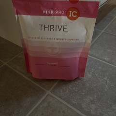 PINK PRO collagen beverage-infused caffeine; NEW; 16 individual packets